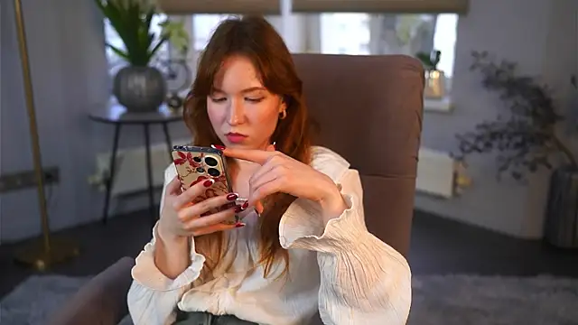 AvisKaplin online show from April 7, 1:11 pm