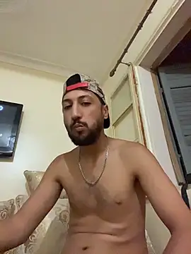 Snapshot of legende59 chatting on June 7, 1:21 am legende59 online show from June 7, 1:21 am