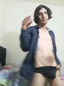 Snapshot of Alex_rose777 chatting on April 10, 9:08 pm Alex rose777 online show from April 10, 9:08 pm