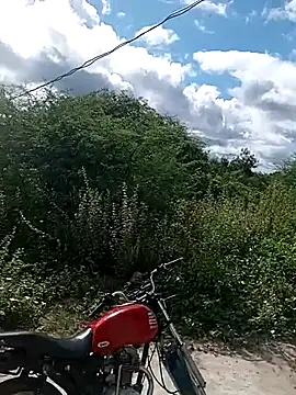 Snapshot of mariany___ chatting on April 11, 11:25 am mariany online show from April 11, 11:25 am