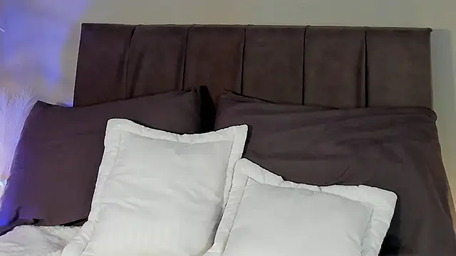 Snapshot of Alexander_Diazz chatting on June 11, 2:48 pm Alexander Diazz online show from June 11, 2:48 pm
