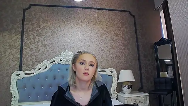 Ivy Quin online show from May 23, 4:07 am