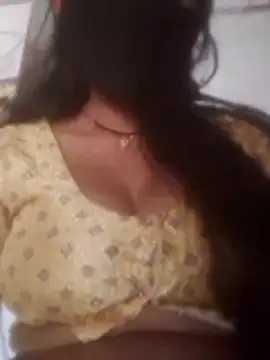 Snapshot of SonY_CaB chatting on April 12, 4:17 am SonY CaB online show from April 12, 4:17 am