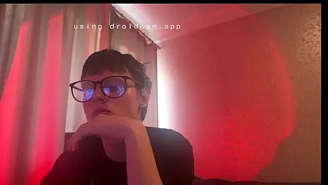 Snapshot of dalvos chatting on April 10, 3:06 pm dalvos online show from April 10, 3:06 pm