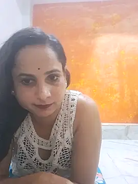 Bebo QueeN online show from May 3, 9:10 pm