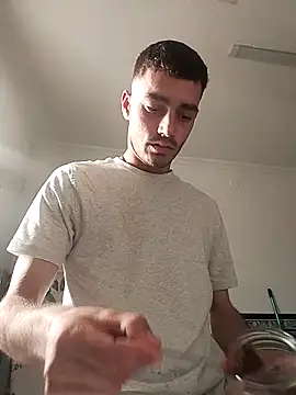 Snapshot of locuraypasion00 chatting on April 8, 7:19 am locuraypasion00 online show from April 8, 7:19 am