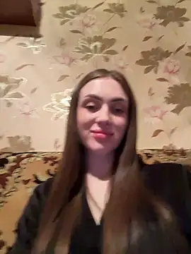 AlinaLove3213 online show from April 18, 7:58 pm