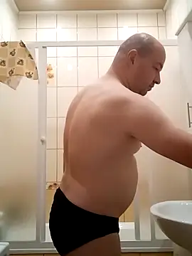 Luceriusbigass online show from November 6, 3:35 pm