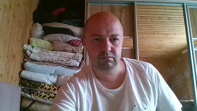 Snapshot of Luceriusbigass chatting on May 29, 2:37 pm Luceriusbigass online show from May 29, 2:37 pm