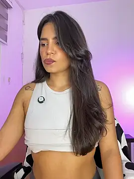 Snapshot of holaRosa chatting on July 17, 10:58 pm holaRosa online show from July 17, 10:58 pm