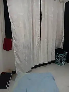 Lannah   online show from May 28, 2:42 am