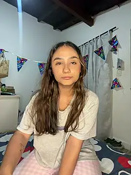 Naii-yu online show from April 17, 5:43 am