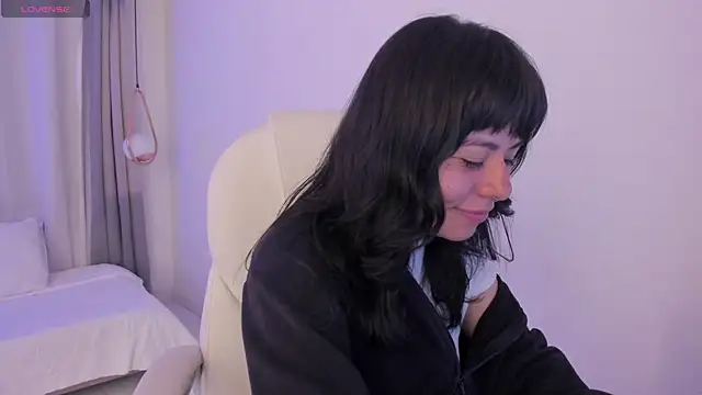 ghostmila online show from July 17, 1:12 am