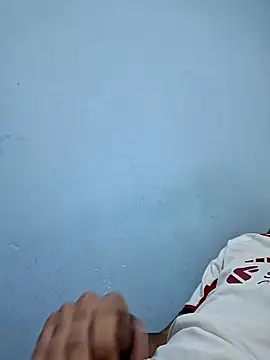 Snapshot of Frankito56 chatting on April 10, 3:39 pm Frankito56 online show from April 10, 3:39 pm