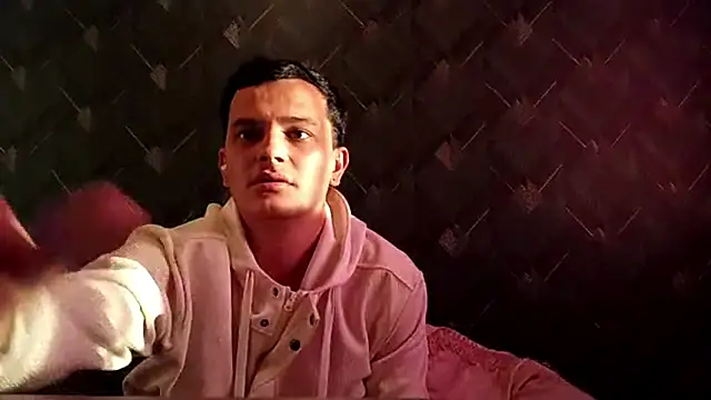 Snapshot of jeremyhotties chatting on April 16, 3:24 pm jeremyhotties online show from April 16, 3:24 pm