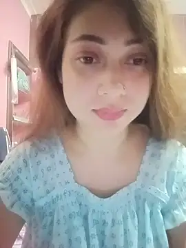 Snapshot of Hot_Soniya_08 chatting on June 26, 8:57 pm Hot Soniya 08 online show from June 26, 8:57 pm