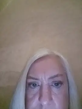Julia20X online show from June 27, 9:25 am