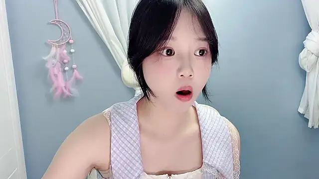 Xiaoqing00 online show from June 18, 10:52 am