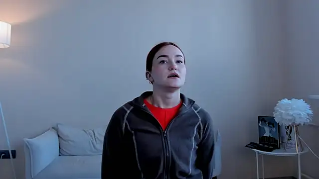 Snapshot of JohnieTrower chatting on April 10, 9:58 am JohnieTrower online show from April 10, 9:58 am