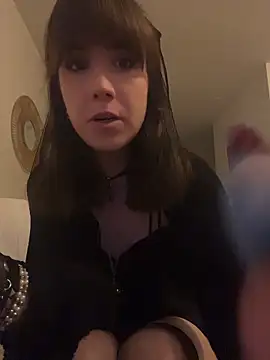 MyLovelyClitty online show from April 23, 11:51 pm