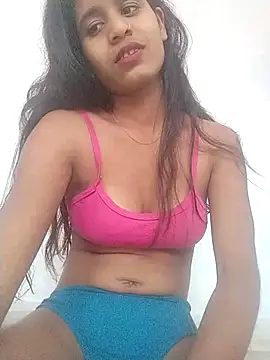 Snapshot of Shaniya03 chatting on April 21, 6:41 am Shaniya03 online show from April 21, 6:41 am