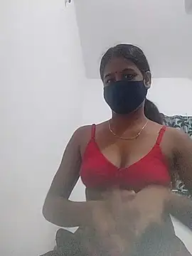 Snapshot of Shaniya03 chatting on June 25, 10:42 am Shaniya03 online show from June 25, 10:42 am