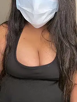 Desifiregirl online show from April 20, 8:43 pm