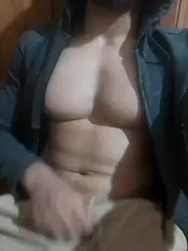Snapshot of niyak_tatat696 chatting on April 16, 2:29 pm niyak tatat696 online show from April 16, 2:29 pm