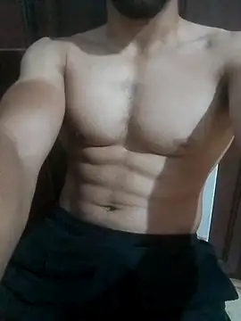 Snapshot of niyak_tatat696 chatting on June 2, 10:06 am niyak tatat696 online show from June 2, 10:06 am