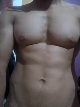 Snapshot of niyak_tatat696 chatting on June 17, 2:29 pm niyak tatat696 online show from June 17, 2:29 pm