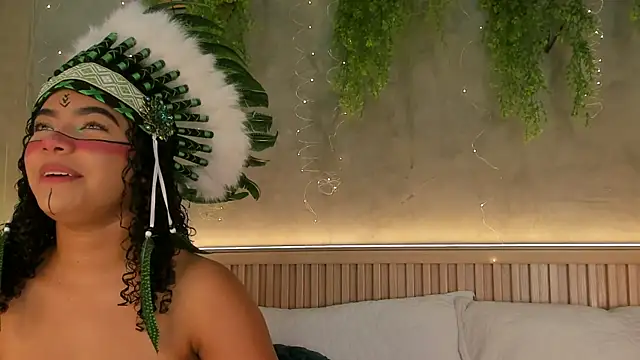 Snapshot of Layla_Banks chatting on July 18, 7:17 pm Layla Banks online show from July 18, 7:17 pm
