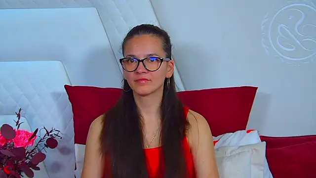 LeonaLane online show from May 20, 6:30 am