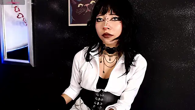 KiomyVamp online show from April 24, 4:09 pm
