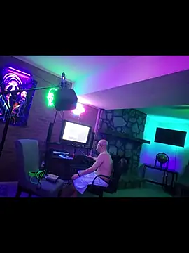chronic vibez online show from July 14, 2:05 am