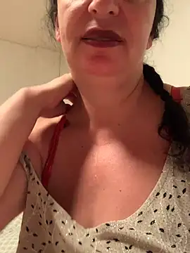 Lizzaa80 online show from July 10, 8:00 pm