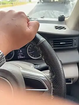 Badbuddy00 online show from April 16, 9:54 am