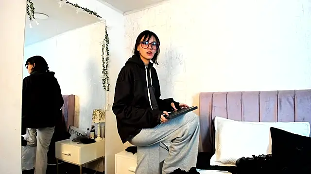 Alis Roze online show from July 24, 8:07 pm