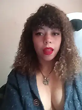 Snapshot of SweetJeii chatting on July 1, 5:45 pm SweetJeii online show from July 1, 5:45 pm