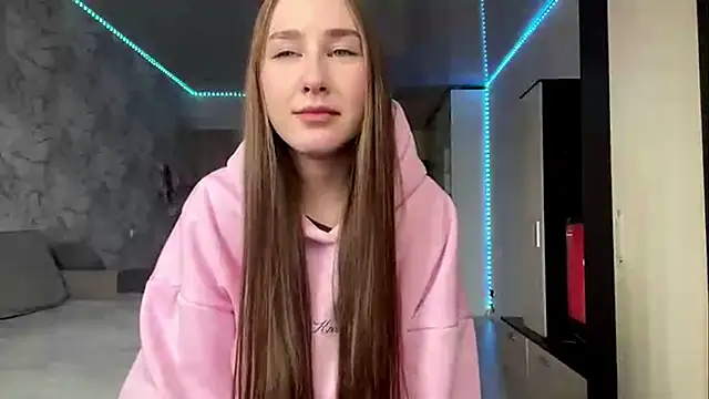 Mellissa Johnos online show from April 13, 9:59 am