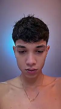 RoughDiamond  online show from April 15, 1:18 pm