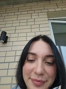 LucyHotty  online show from April 12, 10:09 am