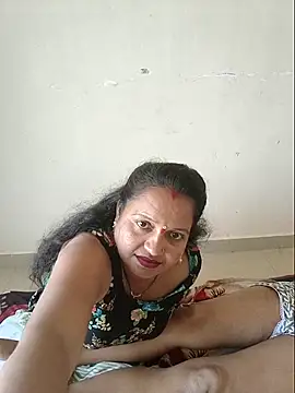 Snapshot of Hot_night chatting on April 14, 8:20 am Hot night online show from April 14, 8:20 am