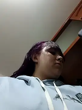 Snapshot of AliceScoot_ chatting on July 24, 6:06 pm AliceScoot online show from July 24, 6:06 pm