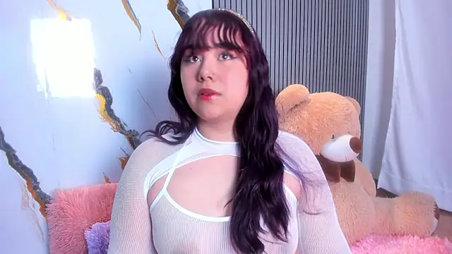 Snapshot of AliceScoot_ chatting on July 27, 6:26 pm AliceScoot online show from July 27, 6:26 pm