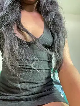 Debbaby online show from April 9, 3:06 pm