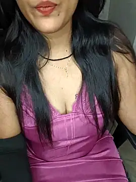 Snapshot of Tamilmoon006 chatting on July 27, 11:28 am Tamilmoon006 online show from July 27, 11:28 am