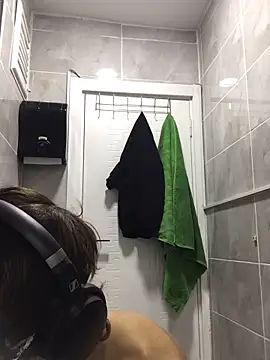 Snapshot of Eyelessmage1 chatting on April 15, 7:32 pm Eyelessmage1 online show from April 15, 7:32 pm