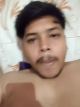 kdboy04 online show from April 14, 7:14 am