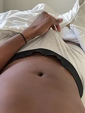 noirhetero24c online show from April 21, 7:25 am