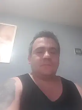 Snapshot of Ismael993A chatting on April 21, 5:39 pm Ismael993A online show from April 21, 5:39 pm